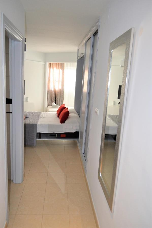 Studio In The Center Of Torremolinos Apartment Exterior foto